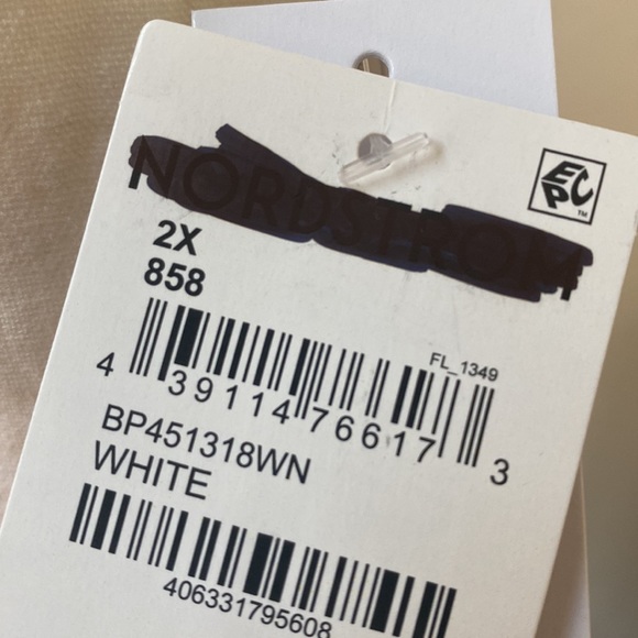 Linen blend Top - Picture 7 of 8